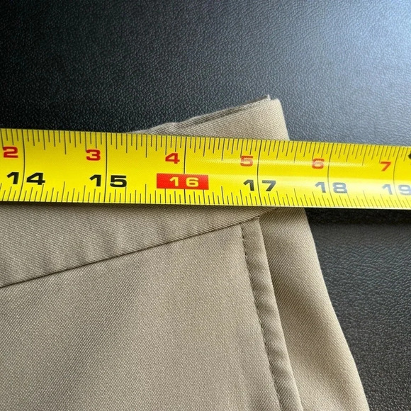 Haggar Mens 36  Cool 18 Pro Expandable Waist Comfort Stretch Shorts‎ Khaki - Picture 7 of 13